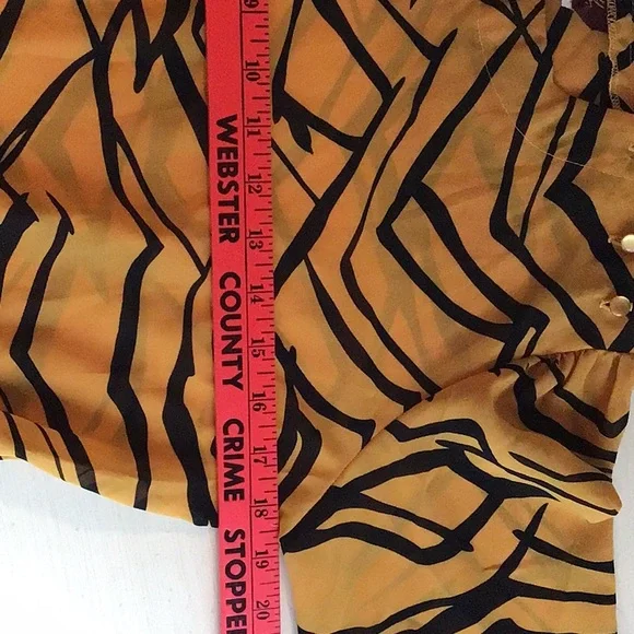 Vintage Kathy Alison blouse. Animal print. Tiger. Mustard/orange. - Picture 10 of 12